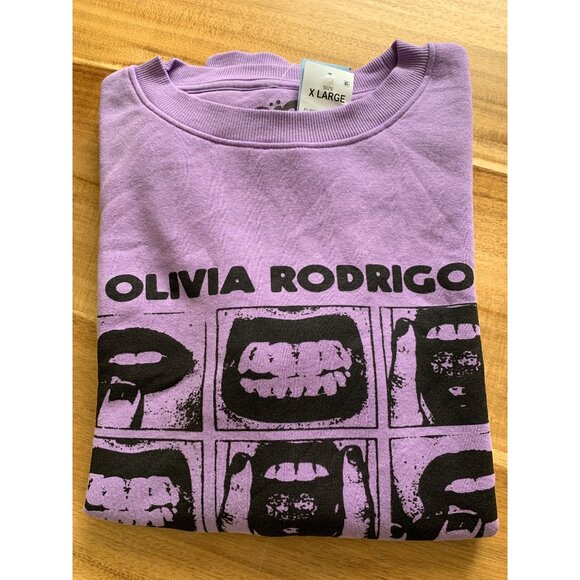 Olivia Rodrigo Womens Vampire Graphic Sweatshirt Round Neck Purple Size XL - Picture 14 of 14